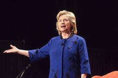 Clintonová bude vypovídat v Kongresu o útoku v Benghází