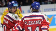 Český tým nasadil poprvé v přípravě na blížící se vrchol sezony další dvě posily ze zámořské NHL, útočníky Plekance a Pastrňáka.