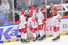 Velkolepý šlágr. Pardubice vyrovnaly ze stavu 0:4, stejně ale slavil Třinec