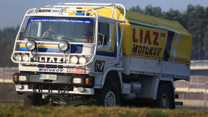 Tento kamion slavil úspěchy na rally Paříž–Dakar.