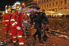 Policie obvinila muže, který na Silvestra v opilosti srazil cizinku. Hrozí mu až osm let za mřížemi