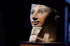 V egyptském Luxoru archeologové ukázali objevy z chrámu královny Hatšepsut