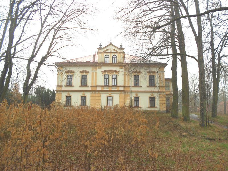 Zámek Studenec