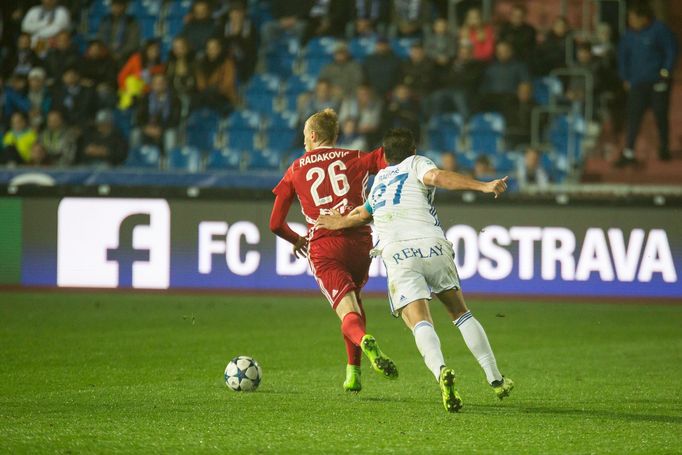 HL, Baník-Olomouc: Milan Baroš (27) - Uroš Radakovič (26)