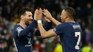 Kylian Mbappé slaví branku v osmifinále LM mezi Realem a PSG