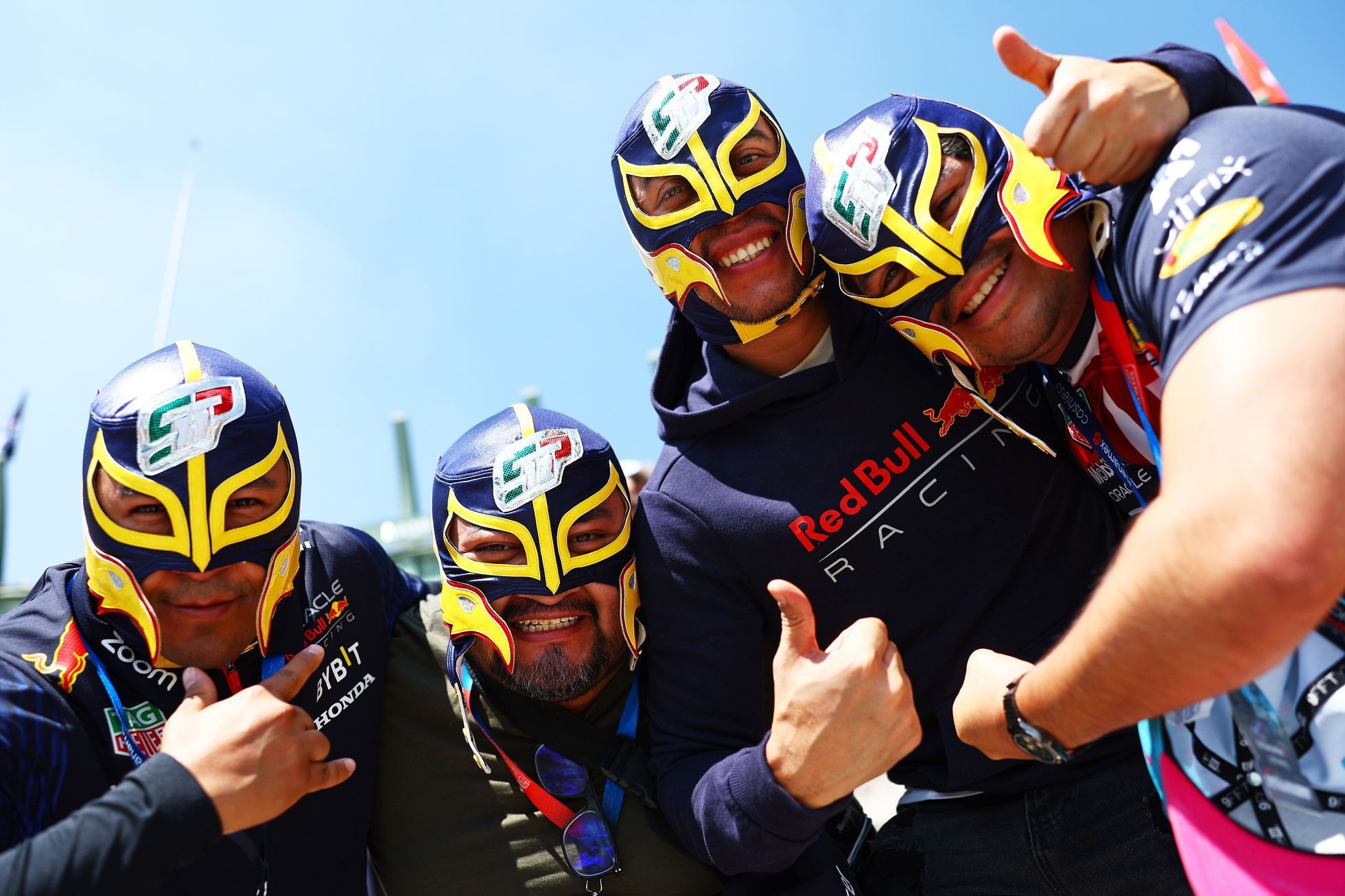 Fanoušci Sergia Péreze (Red Bull) během VC Mexika F1 2023
