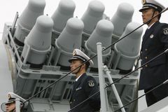 Čínská válečná loď připlula do Japonska. Na návštěvu