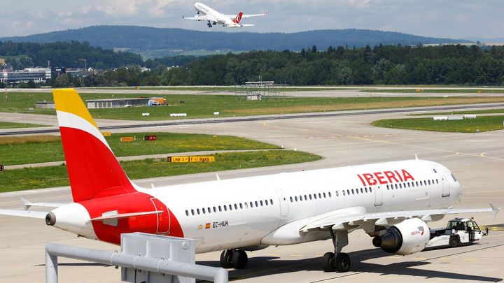 Největší objednávka v historii letectví. Airbus získal zakázku na pět set letadel