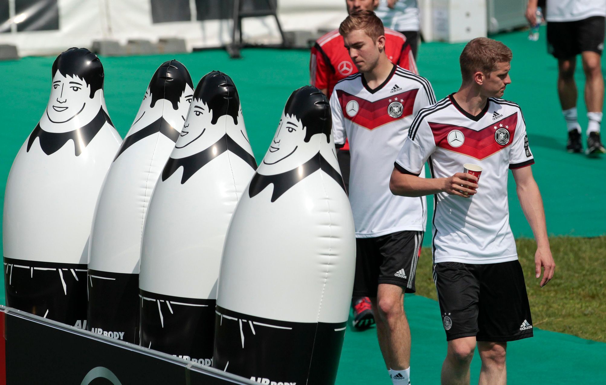 Lars Bender na tréninku německé reprezentace