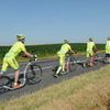 Na koloběžkách po trase Tour de France 2013