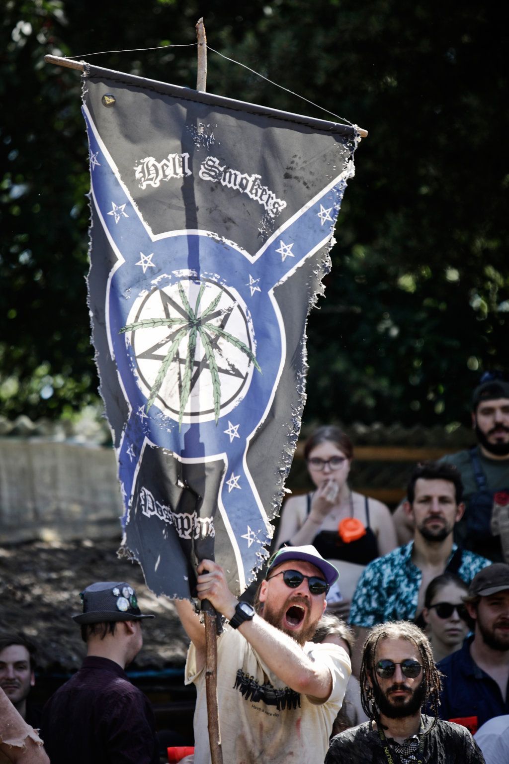 Chalupáři apokalypsy, Libor Fojtík, Kladno, Bratronice, komunita