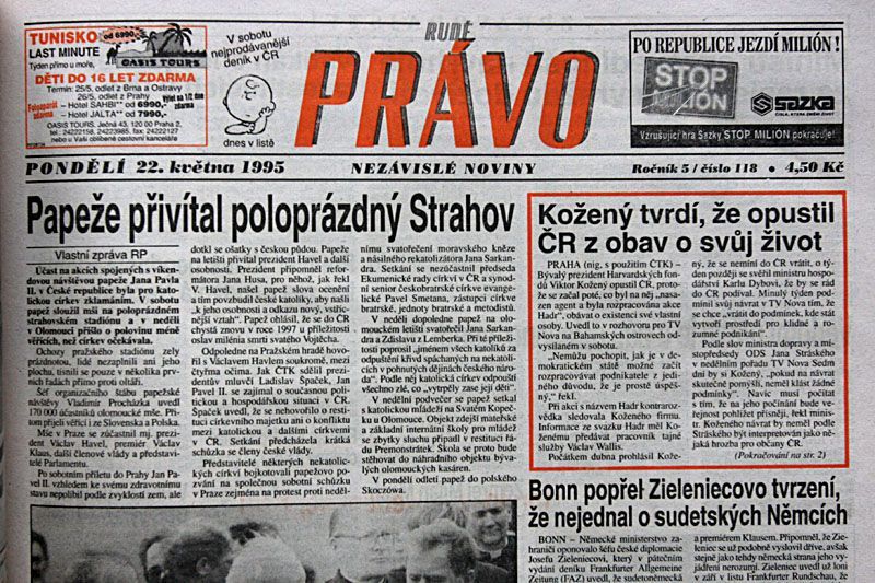 Návštěvy papeže v novinách
