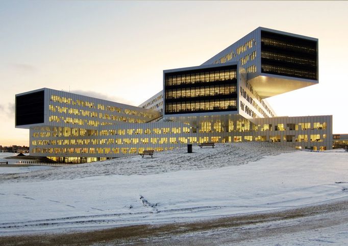 Finalista kategorie: Nejlepší kancelářský a business development Statoil new regional and international offices  Fornebu, Norsko Developer: IT Fornebu Property Architekt: A-Lab (Arkitekturlaboratoriet AS)