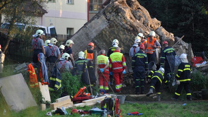 Stavbyvedoucí dostali za pád mostu ve Vilémově podmínku. Zemřeli tehdy čtyři lidé; Zdroj foto: ČTK