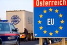 Šest zemí požádalo Brusel o prodloužení kontrol na hranicích. Zatím o půl roku