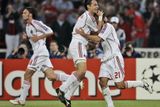 Radost Filippe Inzaghiho po vstřelení gólu ve finále Ligy mistrů v Aténách.