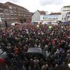 Tisíce zaměstnanců firmy Opel se účastní stávky v Ruesselsheimu