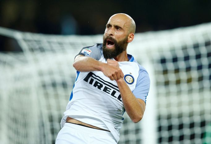 Borja Valero slaví gól Interu Milán