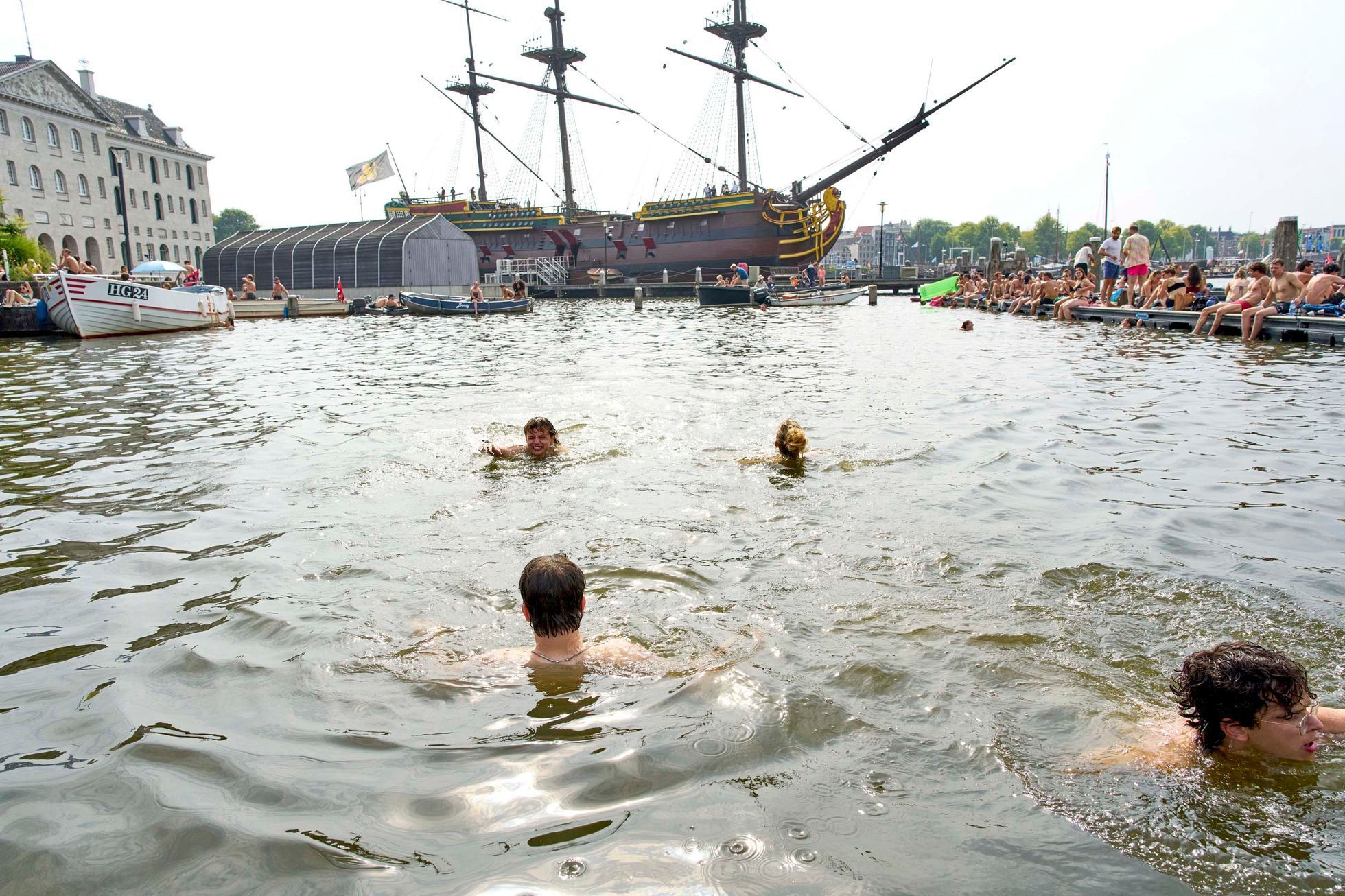 Holandsko, Amsterdam, moře, plachetnice, festival