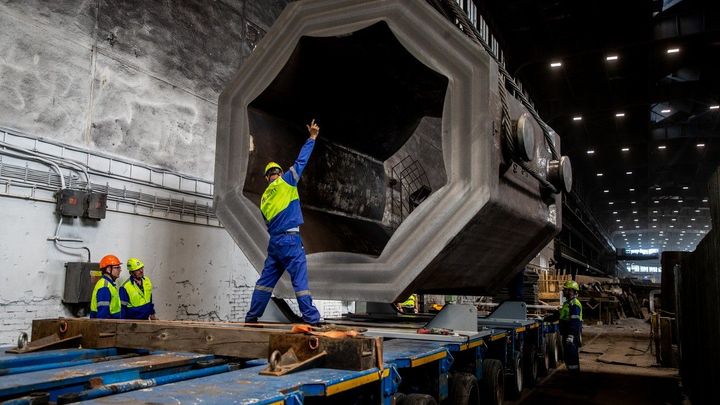 Z Ostravských sléváren míří do Anglie obří kokila. Unikátní je výrobou i přepravou