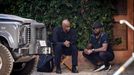 Denzel Washington a režisér Antoine Fuqua při natáčení Equalizera 3.