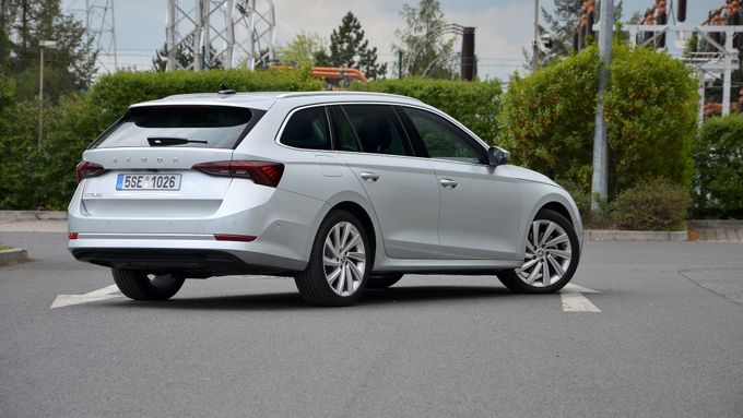 Prodeje Škody Auto od ledna do dubna klesly o 17 procent, nejprodávanějším modelem je Octavia.
