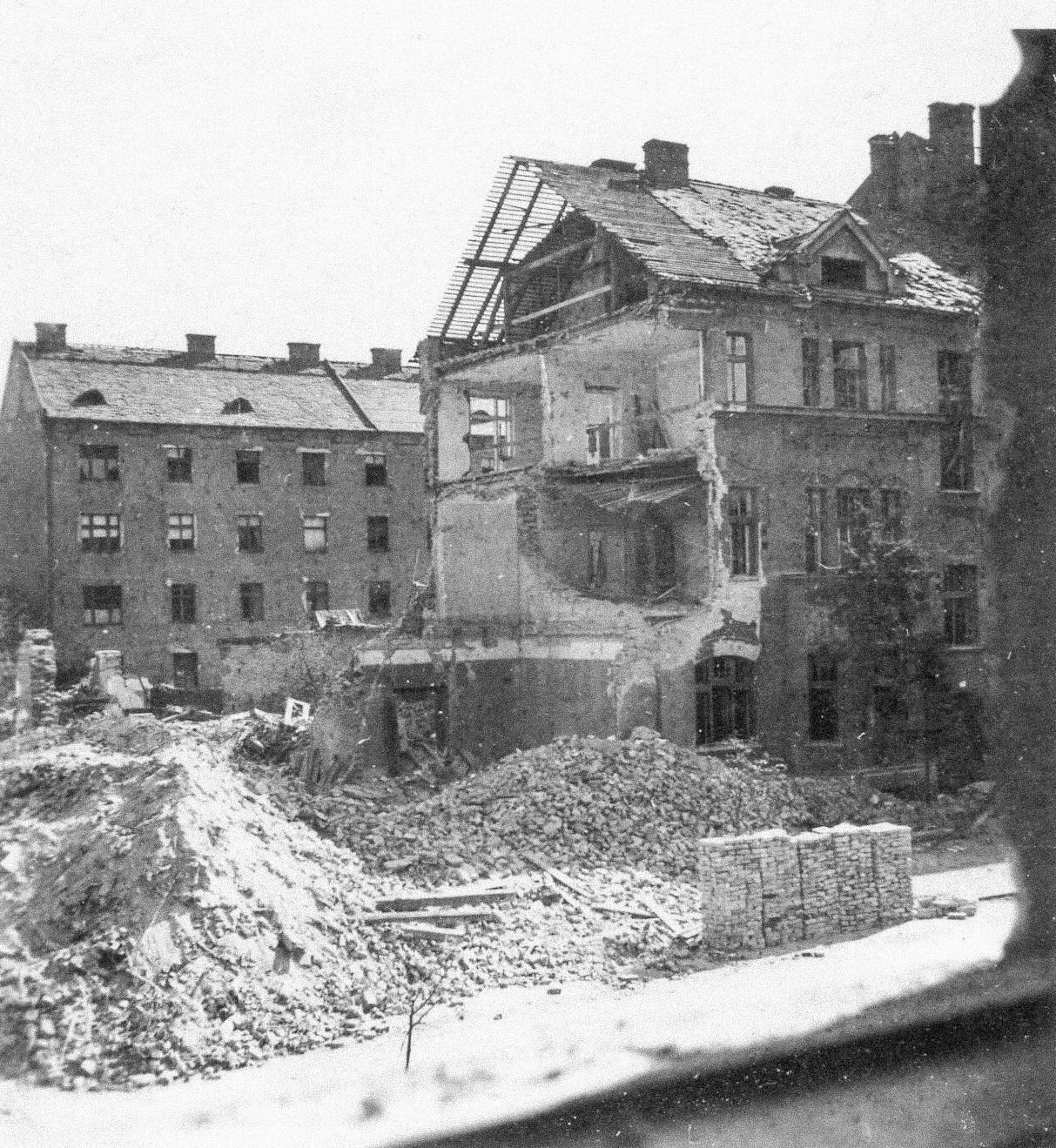 Bombardování Pardubic v červenci 1944, Parbubice, bombardování, historie, výročí, válka, Domácí