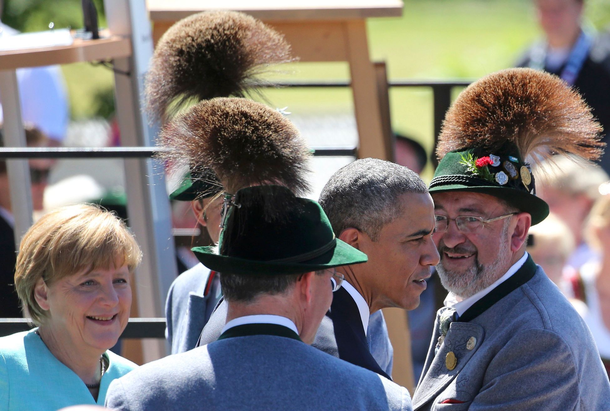 Obama - Merkelová - summit G7 - Bavorsko