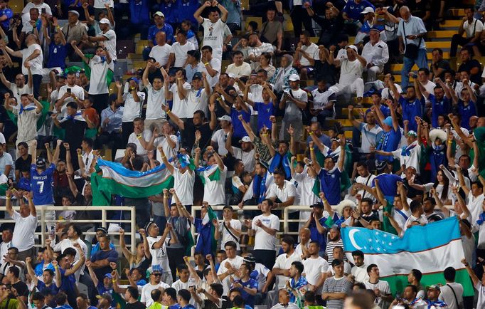 Radost fotbalových fanoušků Uzbekistánu