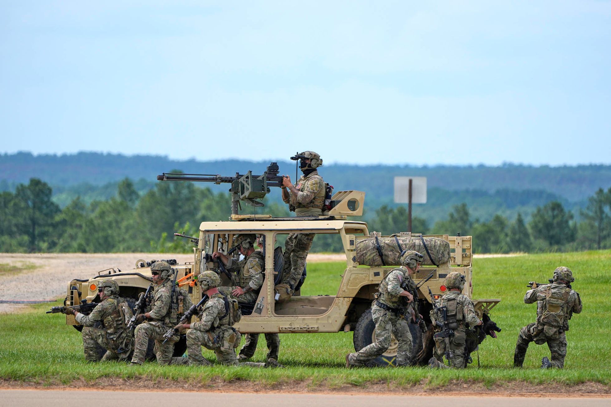 Fort Bragg, USA, Donald Trump. armáda, základna, vojáci
