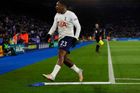 Tottenham obrátil dvěma góly v nastavení duel v Leicesteru