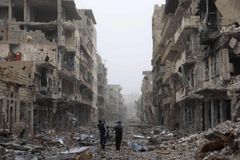 HRW: Syrské letectvo úmyslně bombarduje civilisty