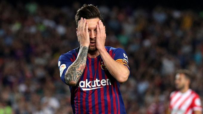 fotbal, španělská liga 2018/2019, Barcelona - Girona, zklamaný Lionel Messi