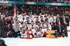 První a samozřejmě nejpamátnější olympiádou bylo v roce 1998 Nagano, kde čeští hokejisté poprvé a zatím naposledy získali medaile nejcennější.