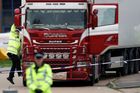 Řidič kamionu, ve kterém britská policie našla těla Vietnamců, se přiznal k usmrcení
