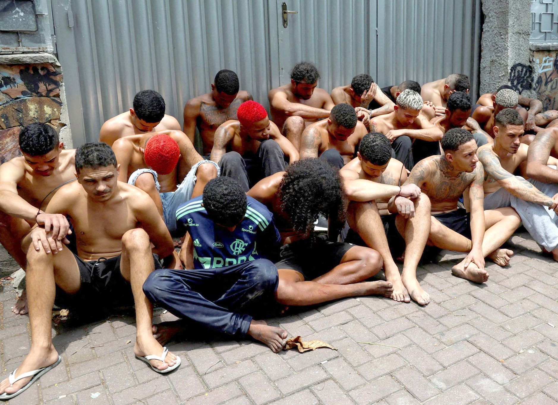 Brazílie, Rio de Janeiro, favela, policie, zásah, gang