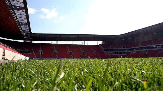 Pojďte s námi na nový stadion do Edenu. V předstihu