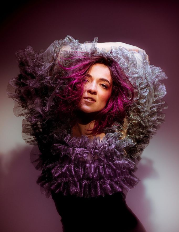 Písničkářka Becca Stevens.