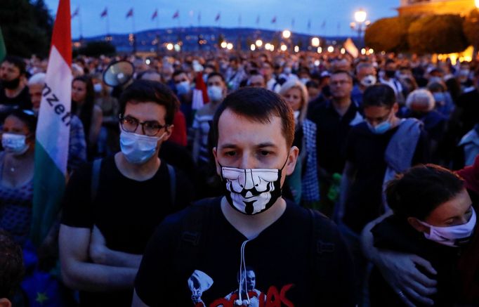 Demonstrace na podporu svobody tisku v Budapešti, 24. července 2020.