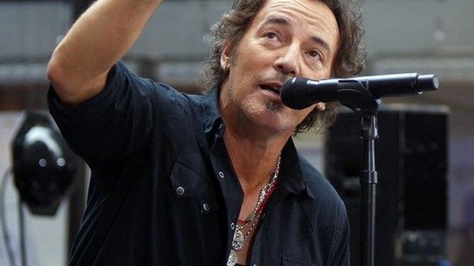 Bruce Springsteen při vystoupení na stanici NBC