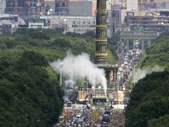 Love Parade v dobách své slavné berlínské minulosti