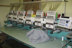 Vietnamci vyráběli v rodinném domě padělky textilu