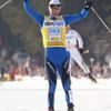 Jason Lamy Chapuis se raduje z vítězství