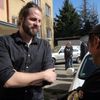 Jiří Dienstbier na návštěvě v Janově a Štětí