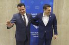 Zástupci Řecka a Makedonie podepsali dohodu o názvu země. Nyní je to Republika Severní Makedonie