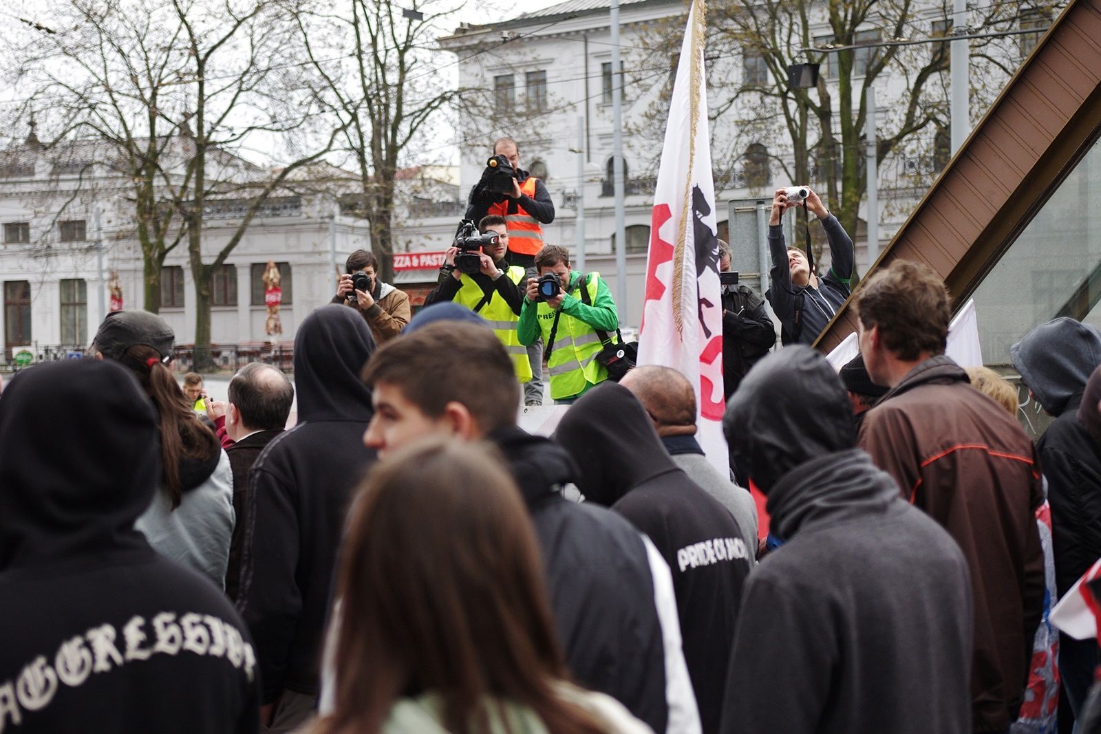 Brno blokovalo pochod neonacistů - finální foto