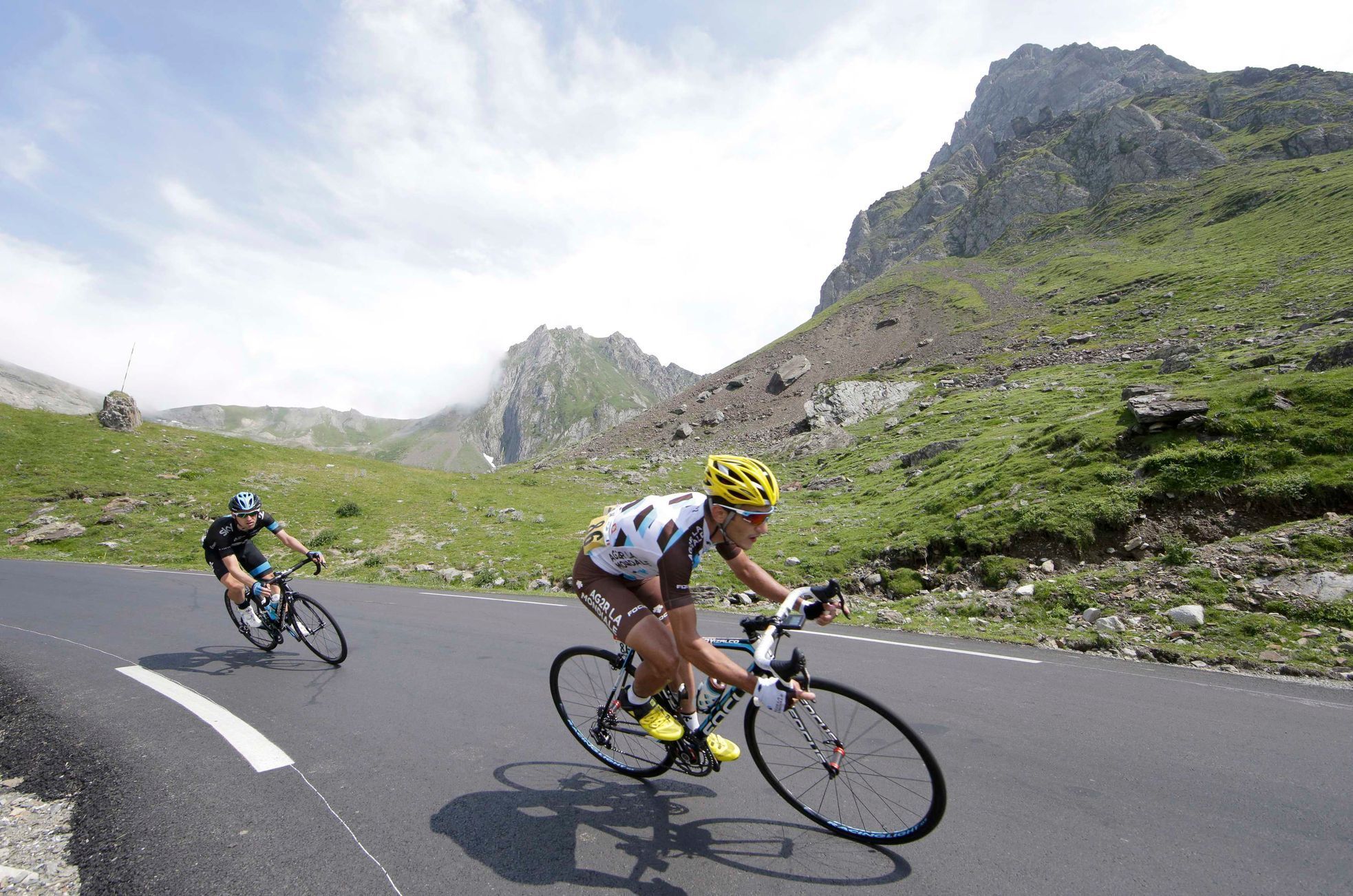 Nieve Iturralde v 18. etapě Tour de France 2014 (Pyreneje)
