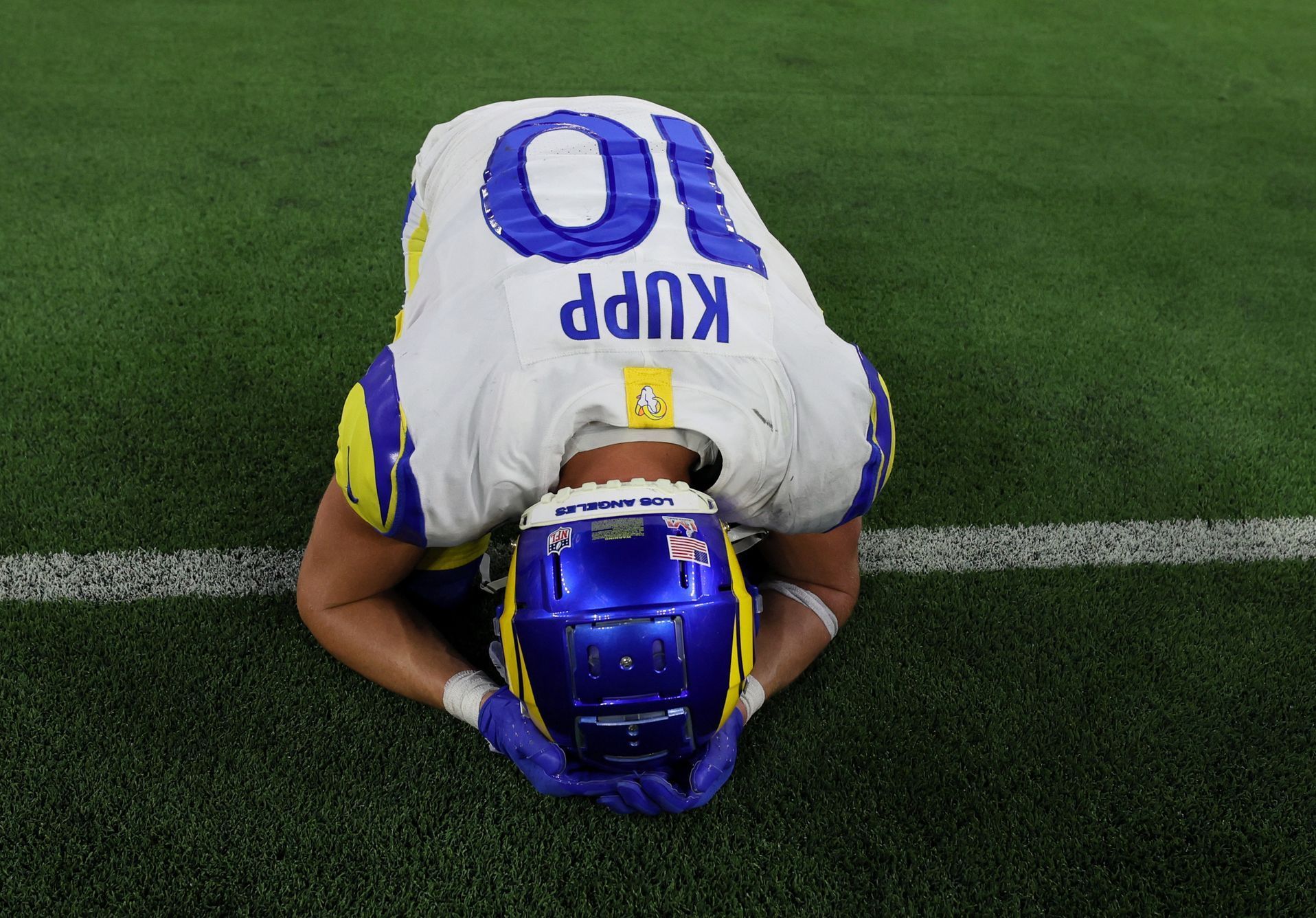 Cooper Kupp (Rams) slaví v Super Bowlu LVI 2022 LA Rams - Cincinnati Bengals