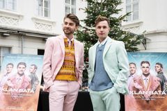 Na Kampě se v červnu objeví muzikál Klan Baťa. V hlavní roli Hes a Lambora