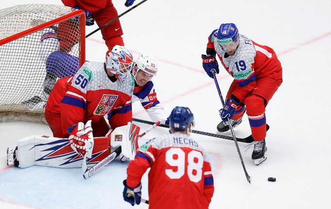 Karel Vejmelka v zápase MS 2025 Česko - USA